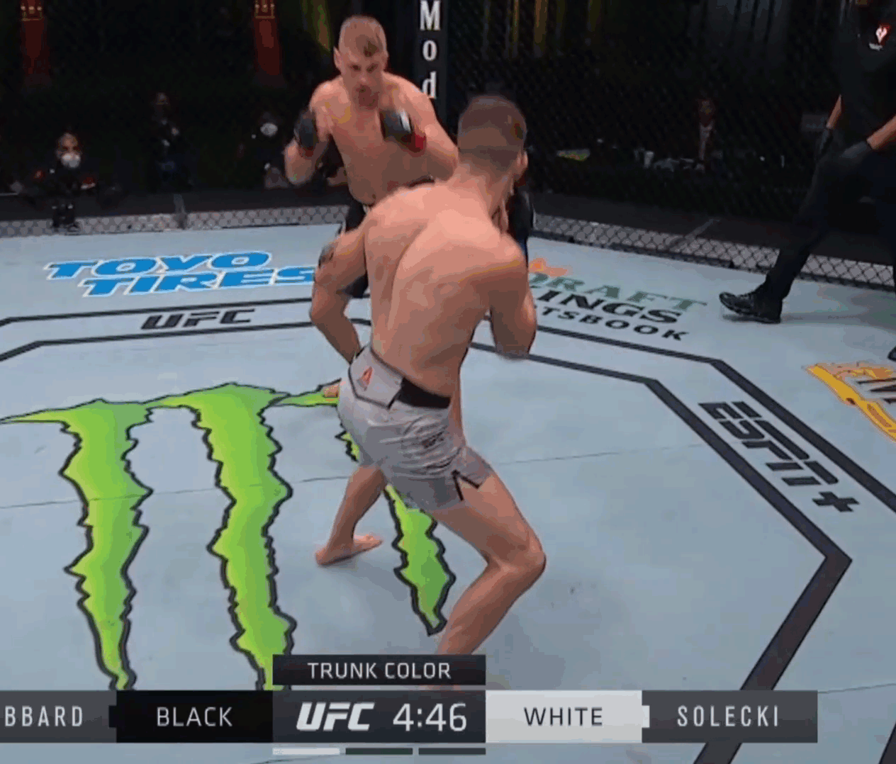 The lunging lead hook